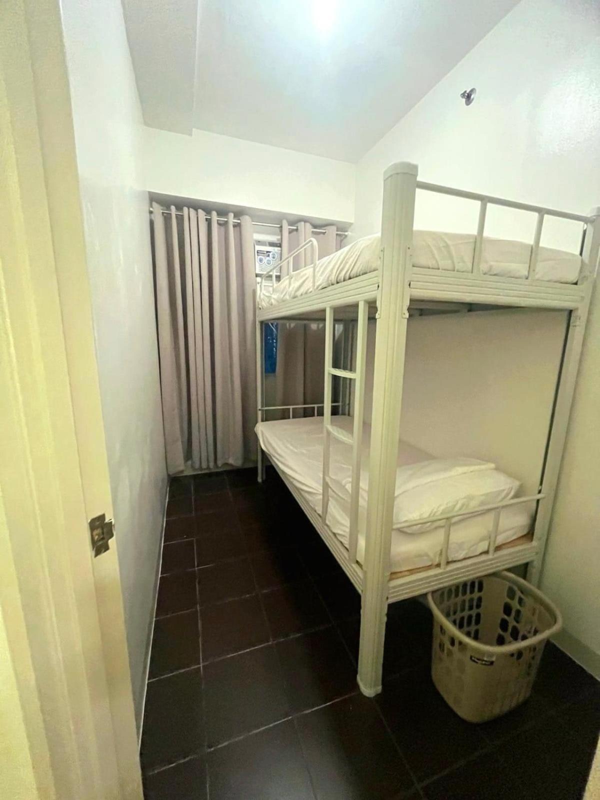 Bed and Breakfast Pioneer Woodlands Mandaluyong Zewnętrze zdjęcie